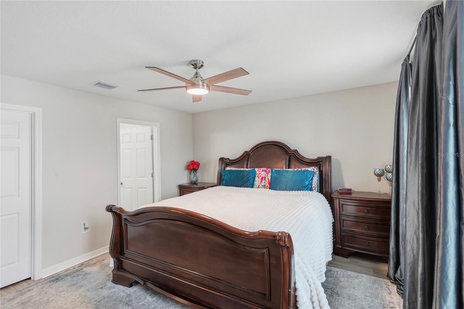 Image 23 of 43 For 34170 Scarlet Sage Court