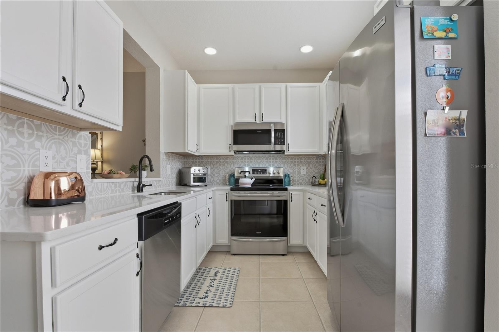 Image 12 of 49 For 14421 Vashons Way