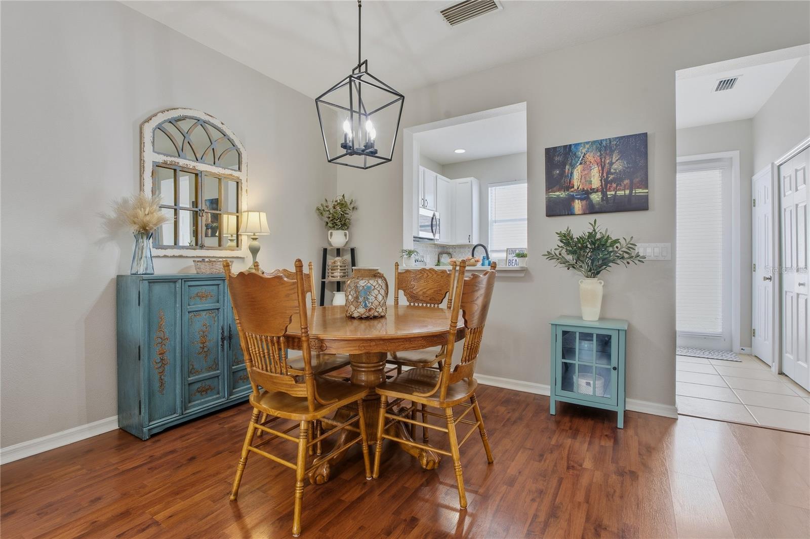 Image 7 of 49 For 14421 Vashons Way