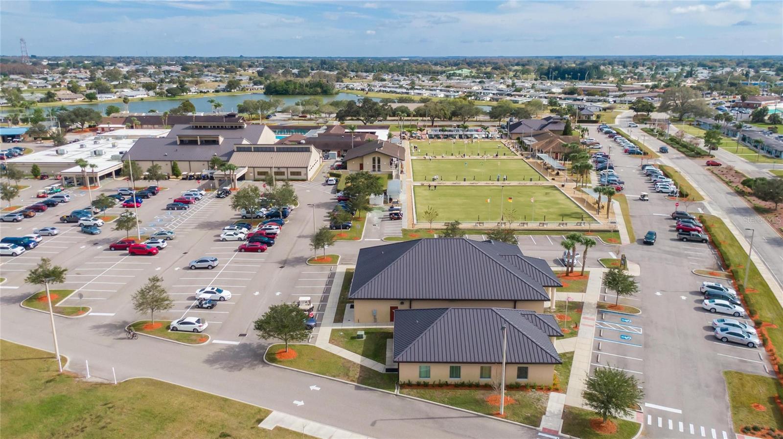 Image 62 of 73 For 326 Caloosa Palms Court