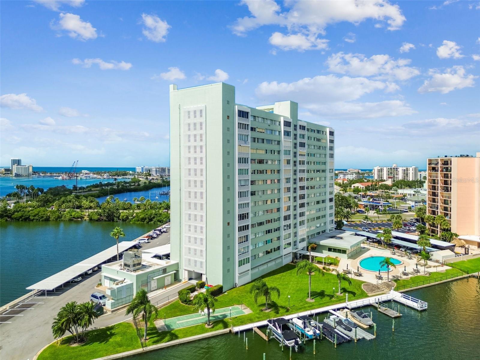 Details for 31 Island Way 505, CLEARWATER BEACH, FL 33767
