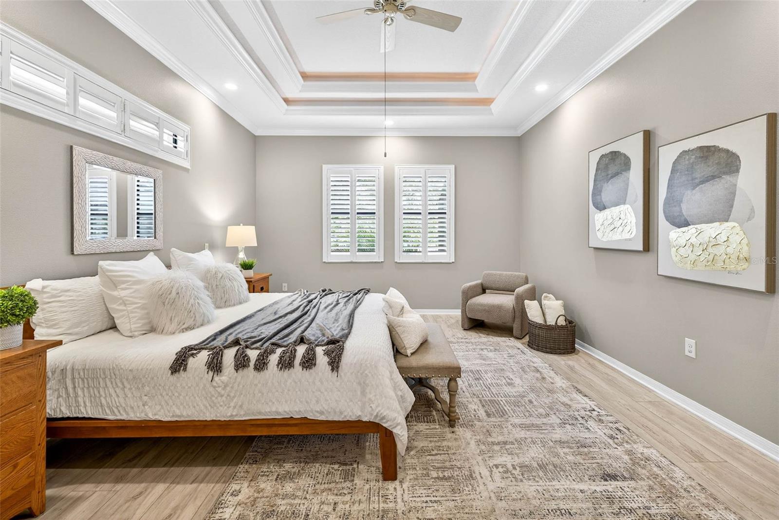 Listing photo id 12 for 3420 Graycliff Lane