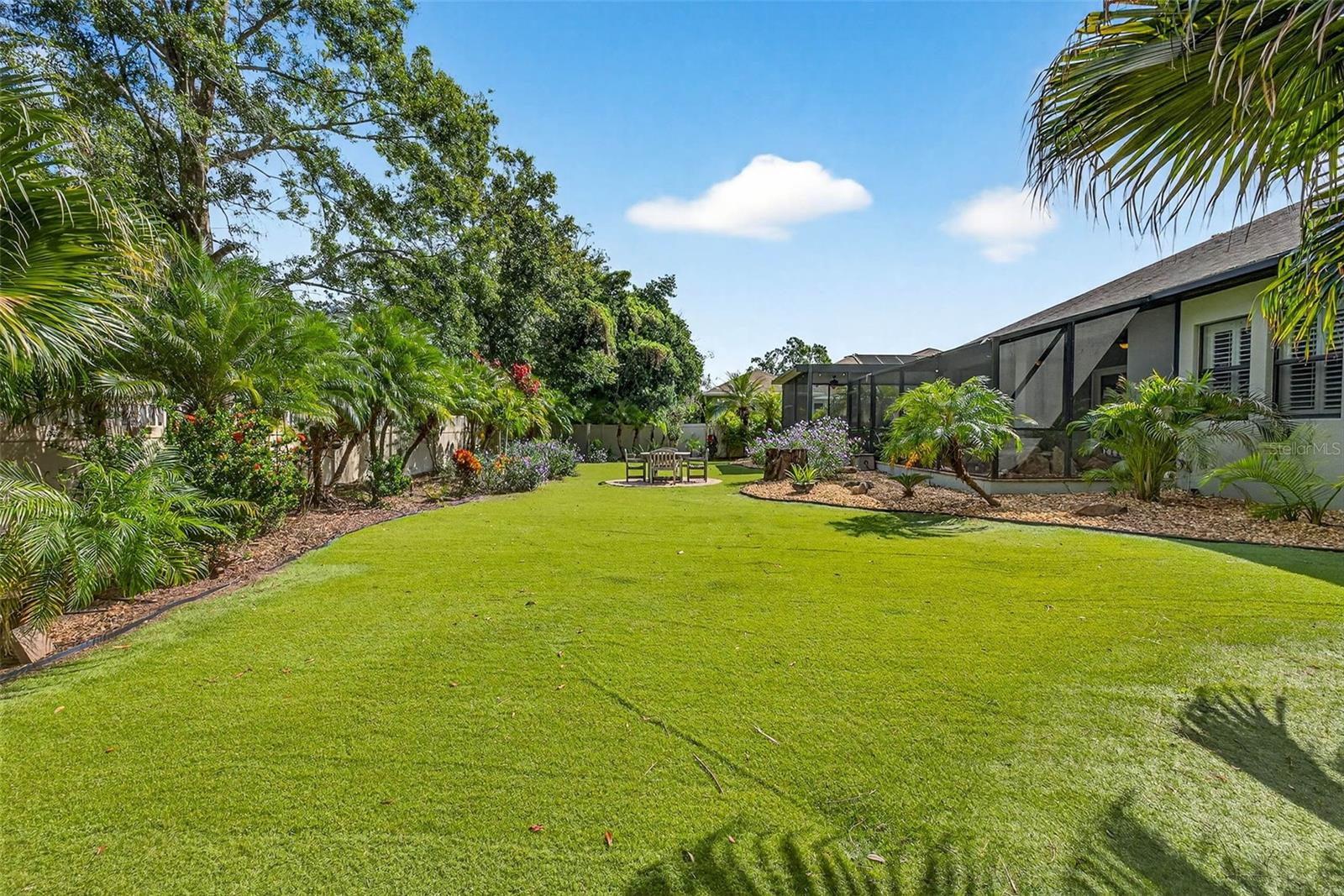 Listing photo id 39 for 3420 Graycliff Lane