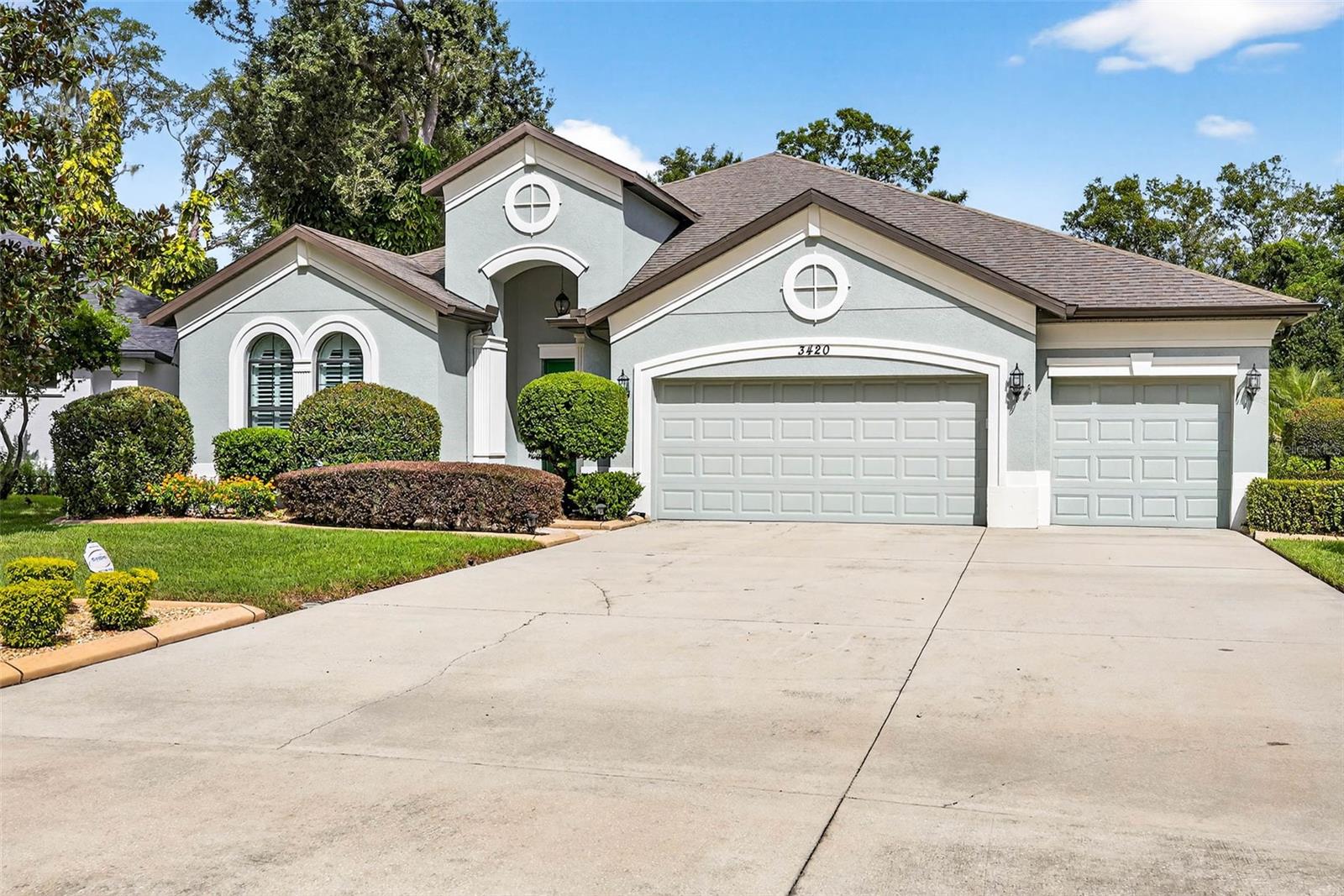 Listing photo id 46 for 3420 Graycliff Lane