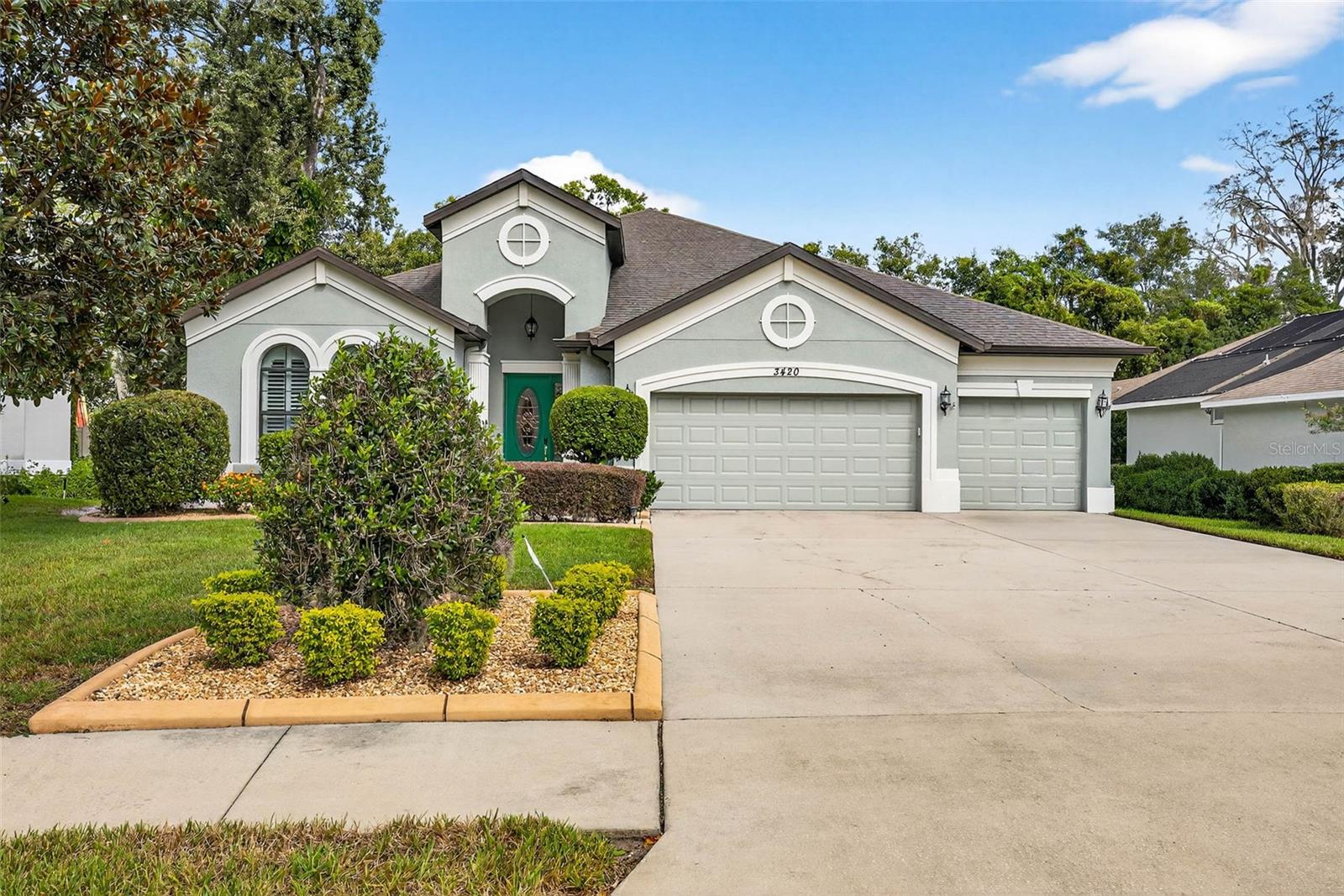 Listing photo id 48 for 3420 Graycliff Lane