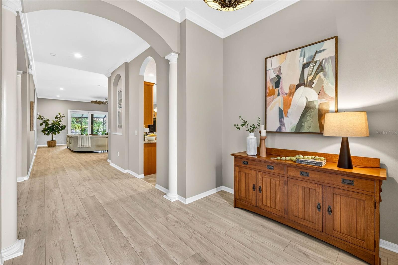 Listing photo id 53 for 3420 Graycliff Lane