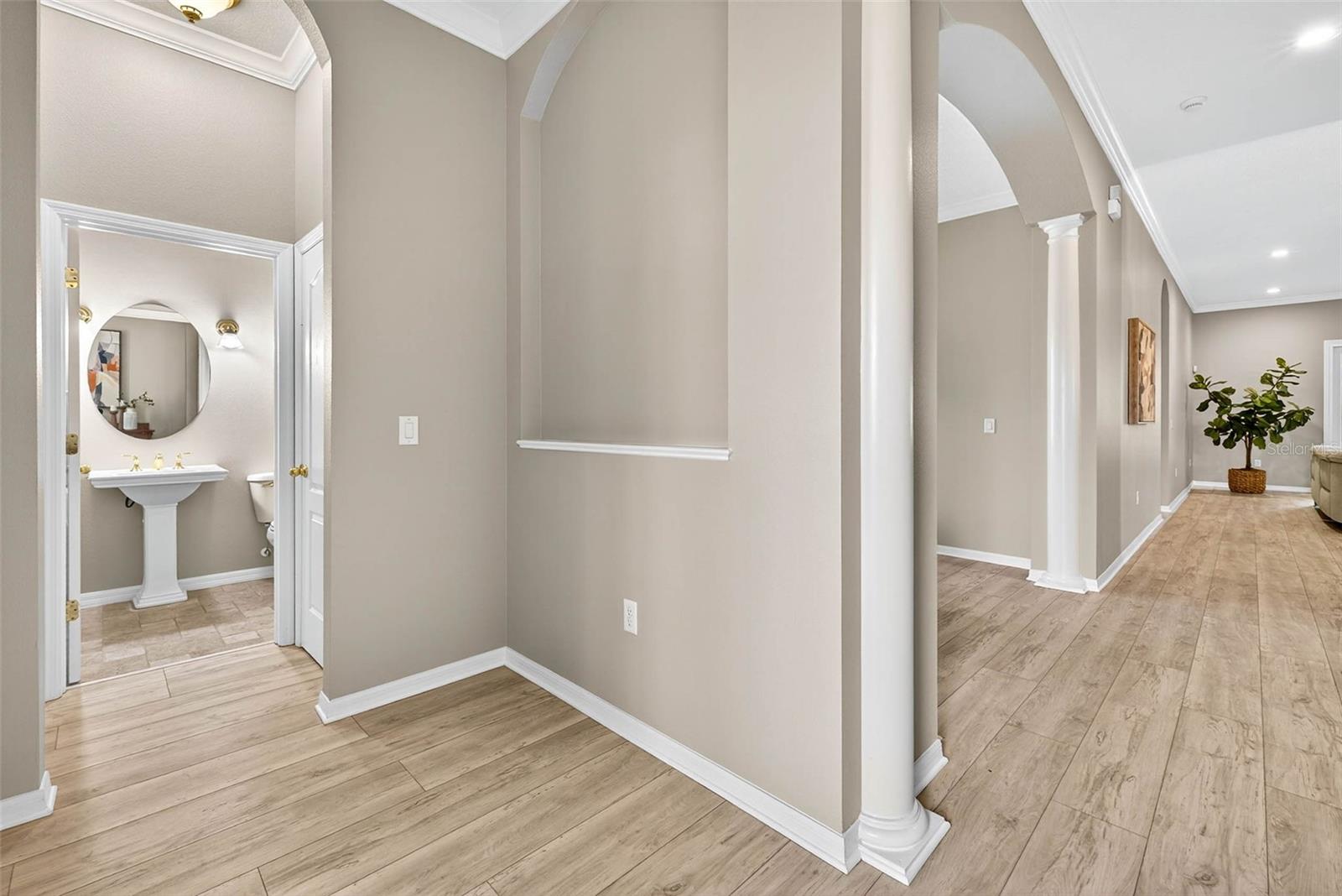 Listing photo id 57 for 3420 Graycliff Lane