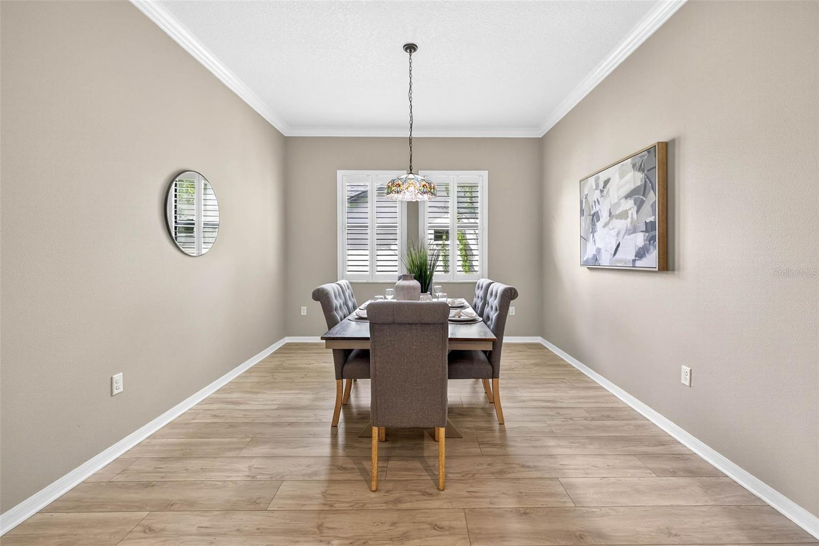 Listing photo id 59 for 3420 Graycliff Lane