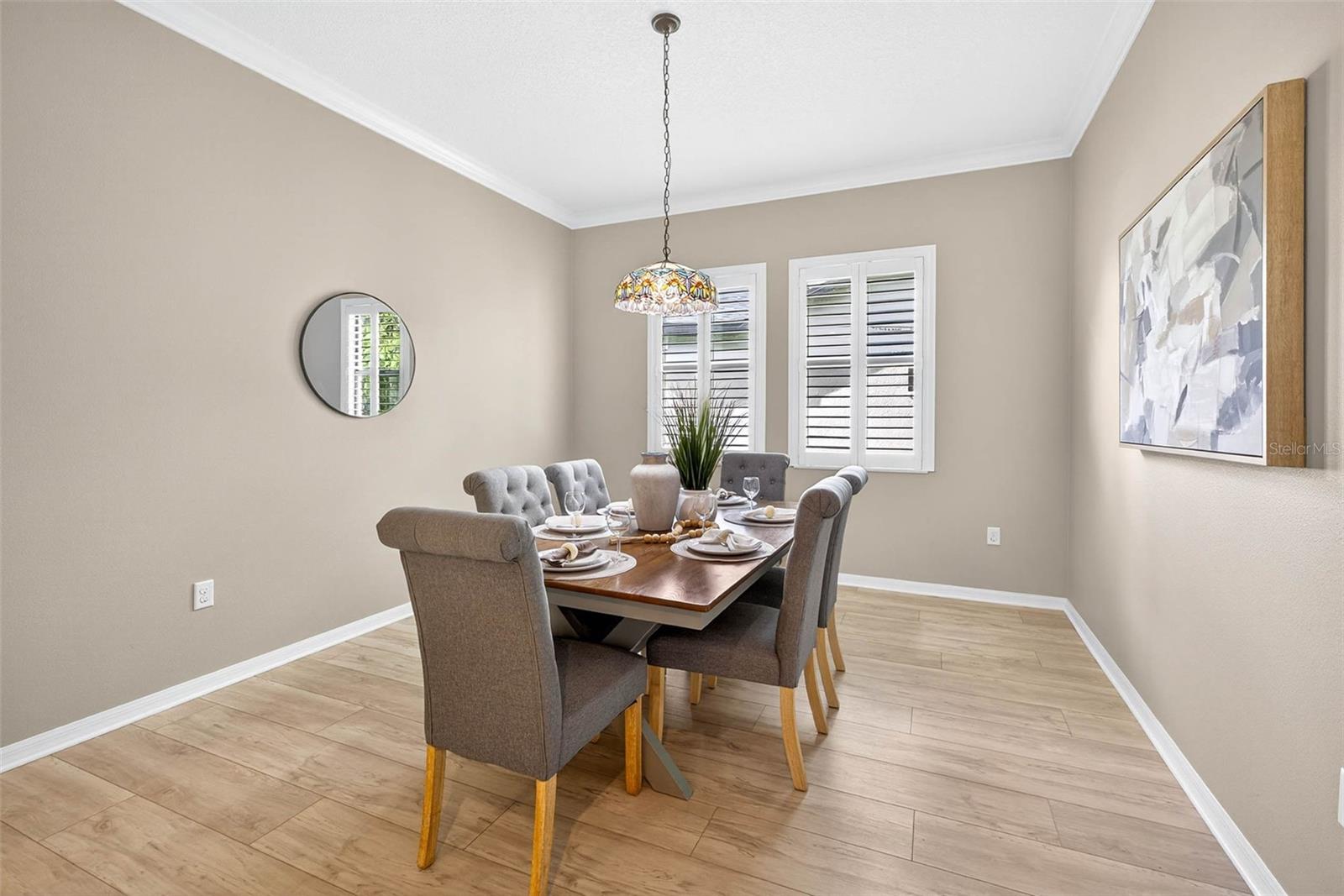 Listing photo id 5 for 3420 Graycliff Lane