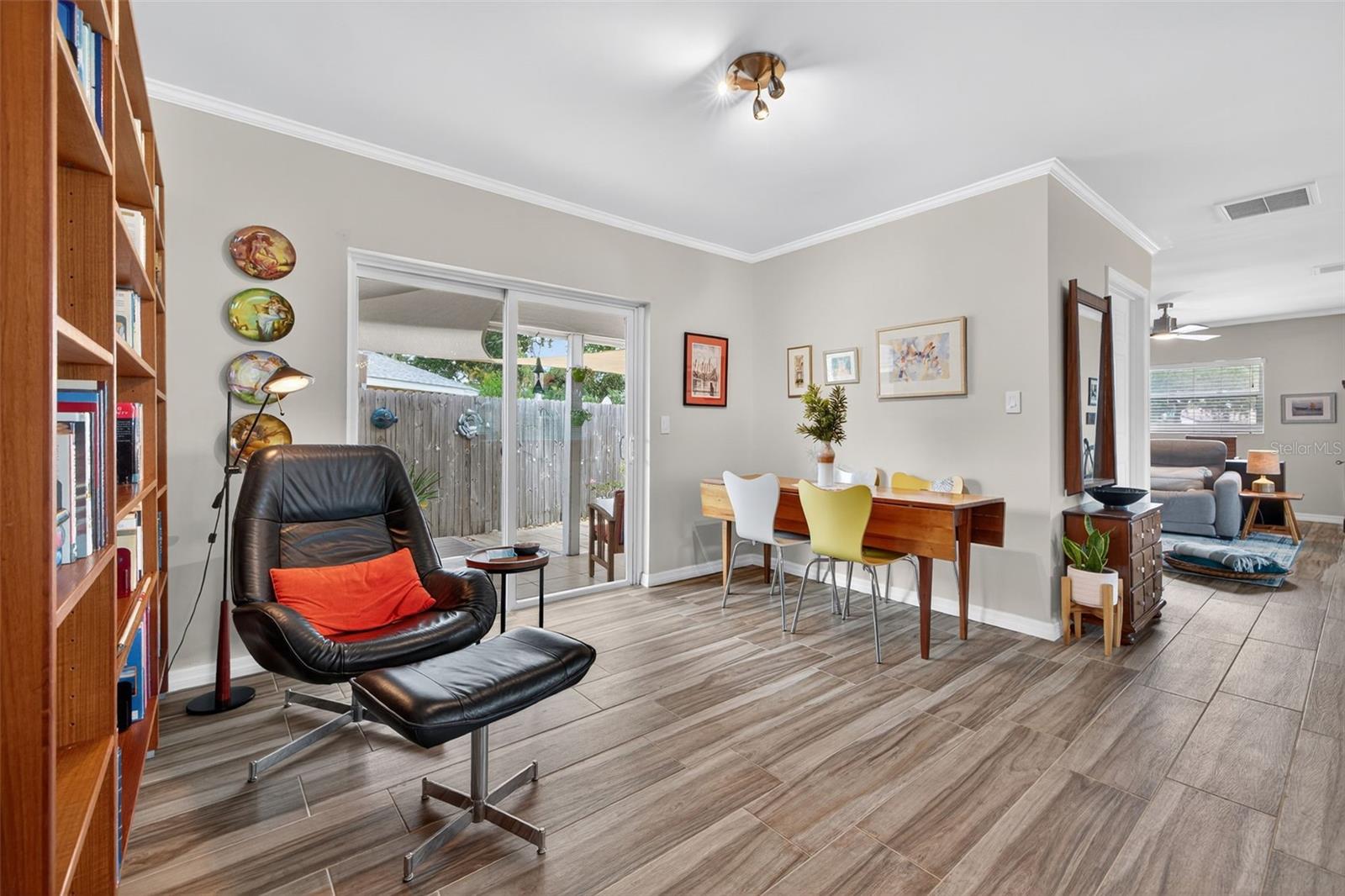 Image 16 of 42 For 1422 35th Street N