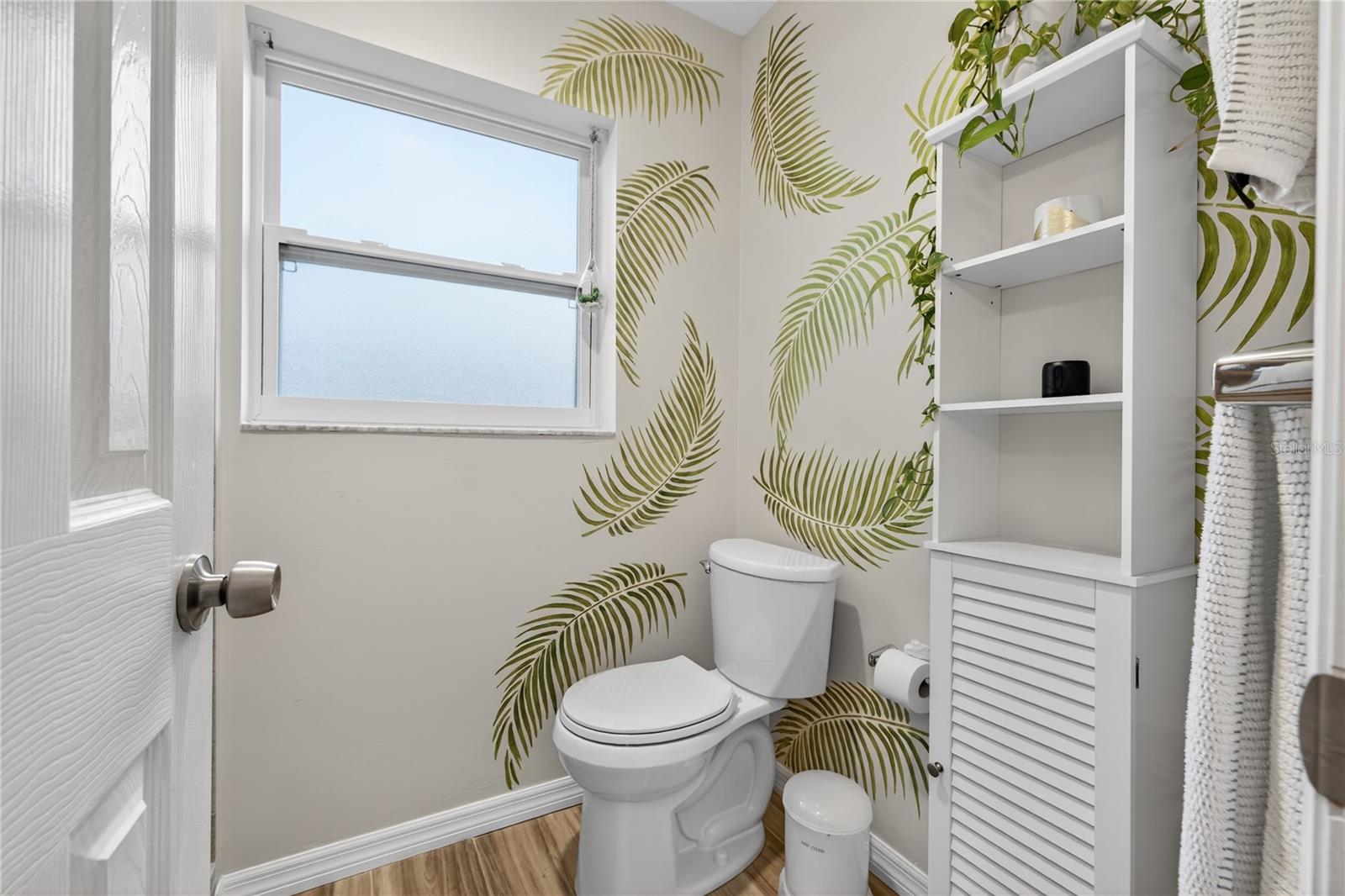 Image 22 of 42 For 1422 35th Street N
