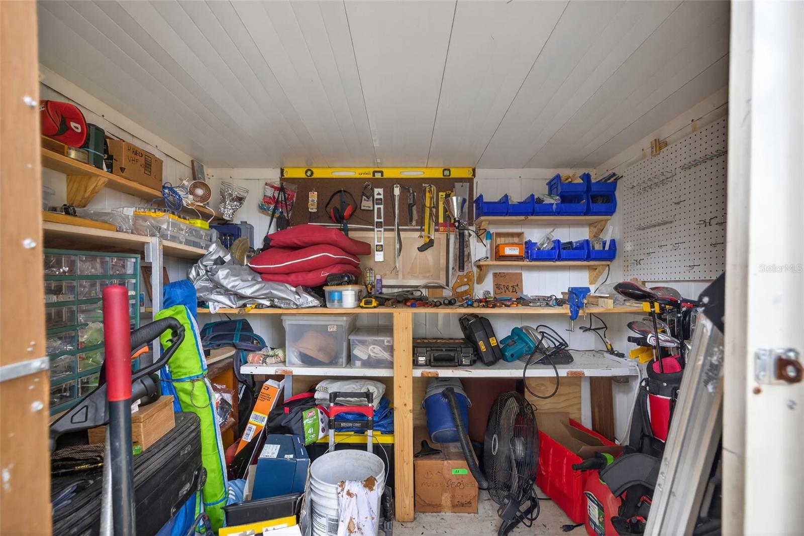 Image 39 of 42 For 1422 35th Street N