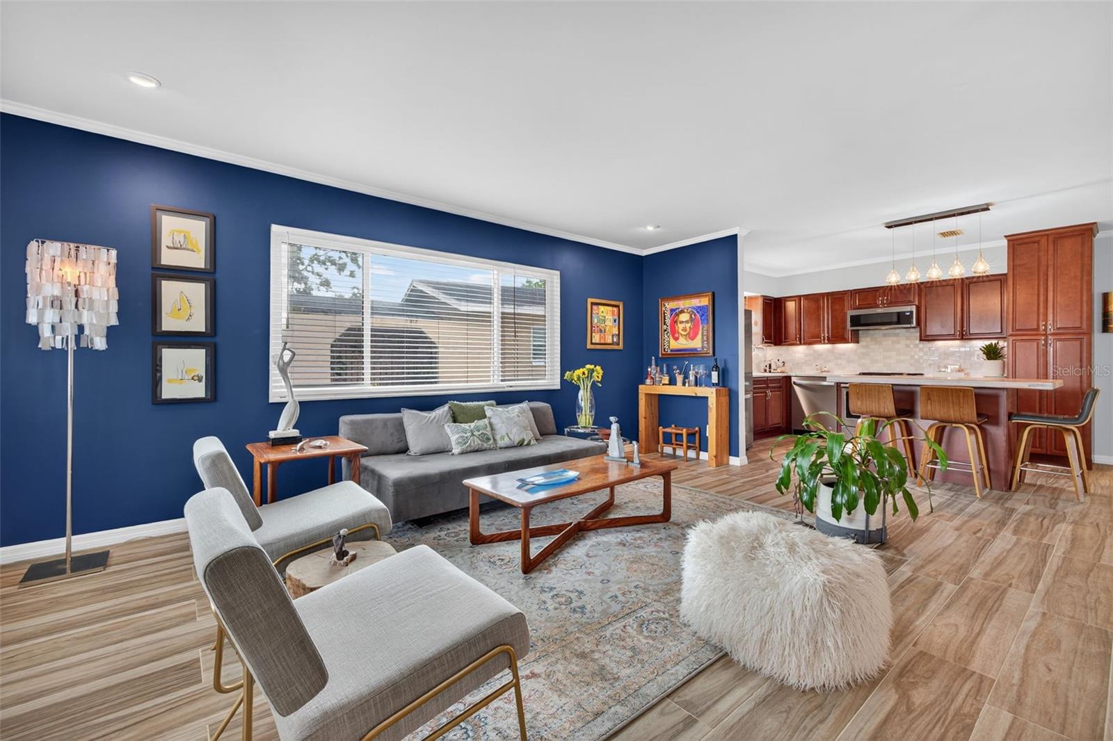 Image 6 of 42 For 1422 35th Street N