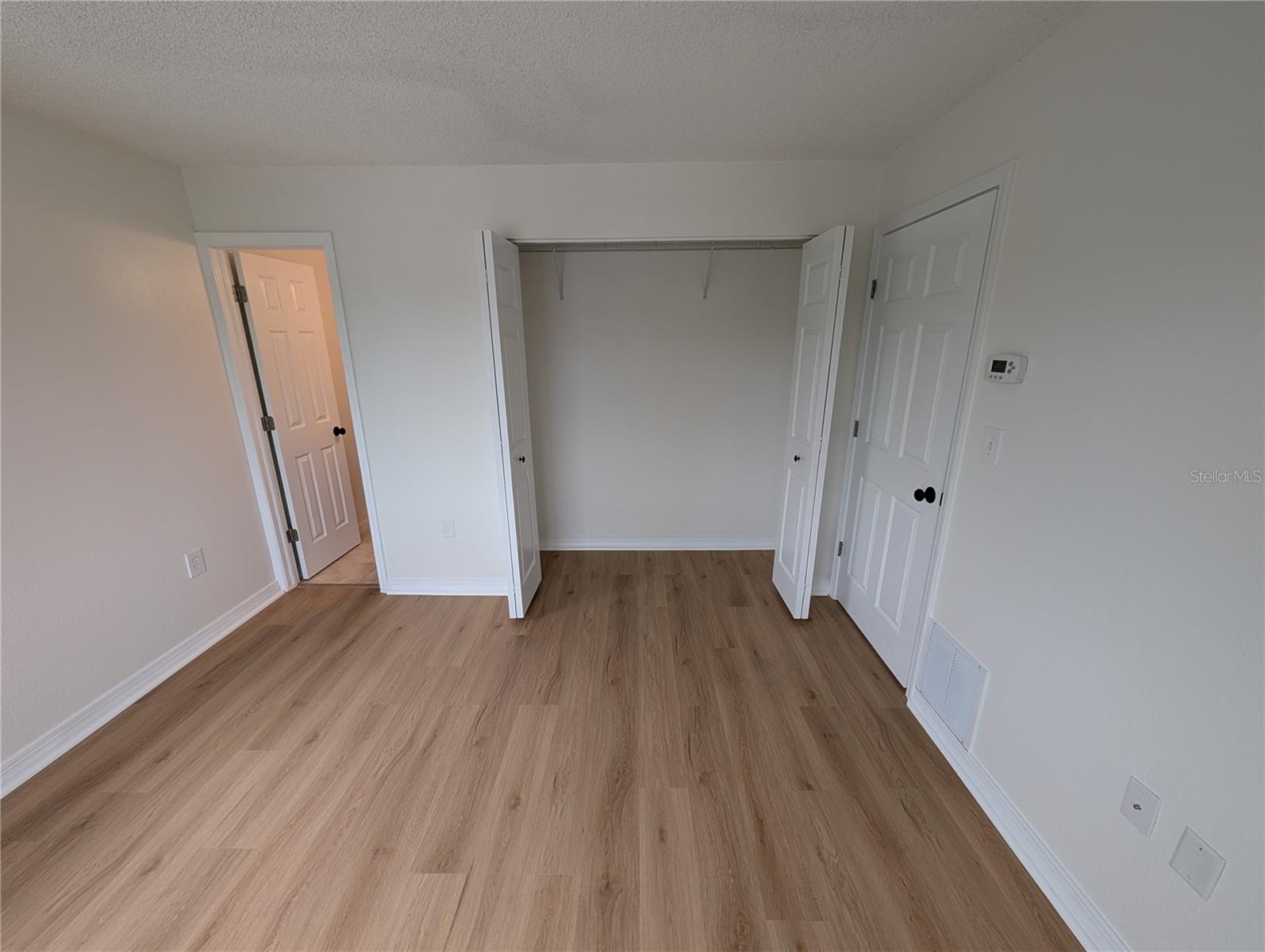 Image 10 of 24 For 406 Cedar Avenue 308