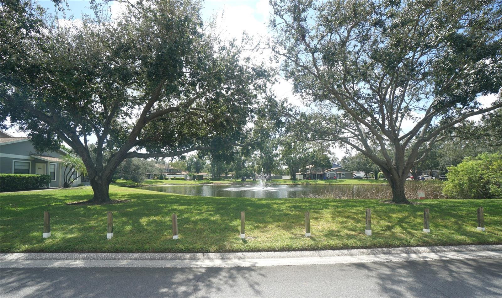 Image 16 of 17 For 10049 Lake Oak Circle