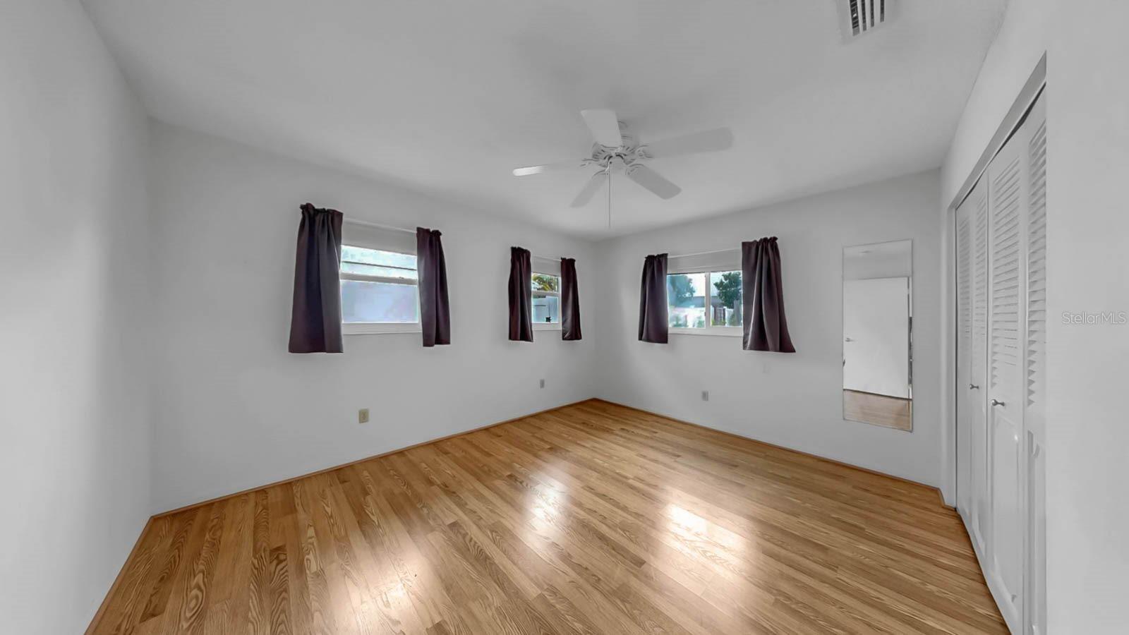 Image 12 of 41 For 663 Allegheny Drive