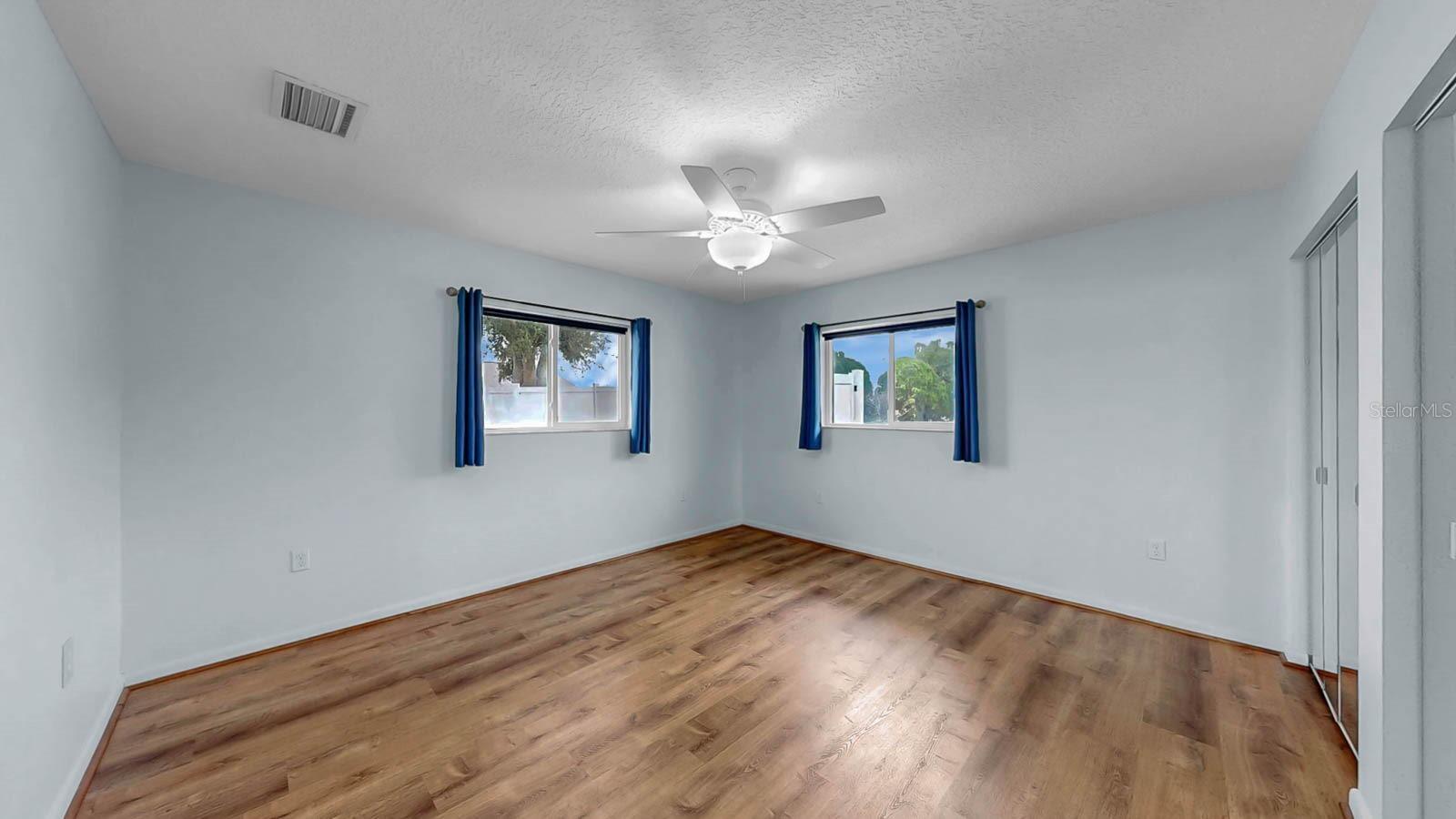Image 18 of 41 For 663 Allegheny Drive