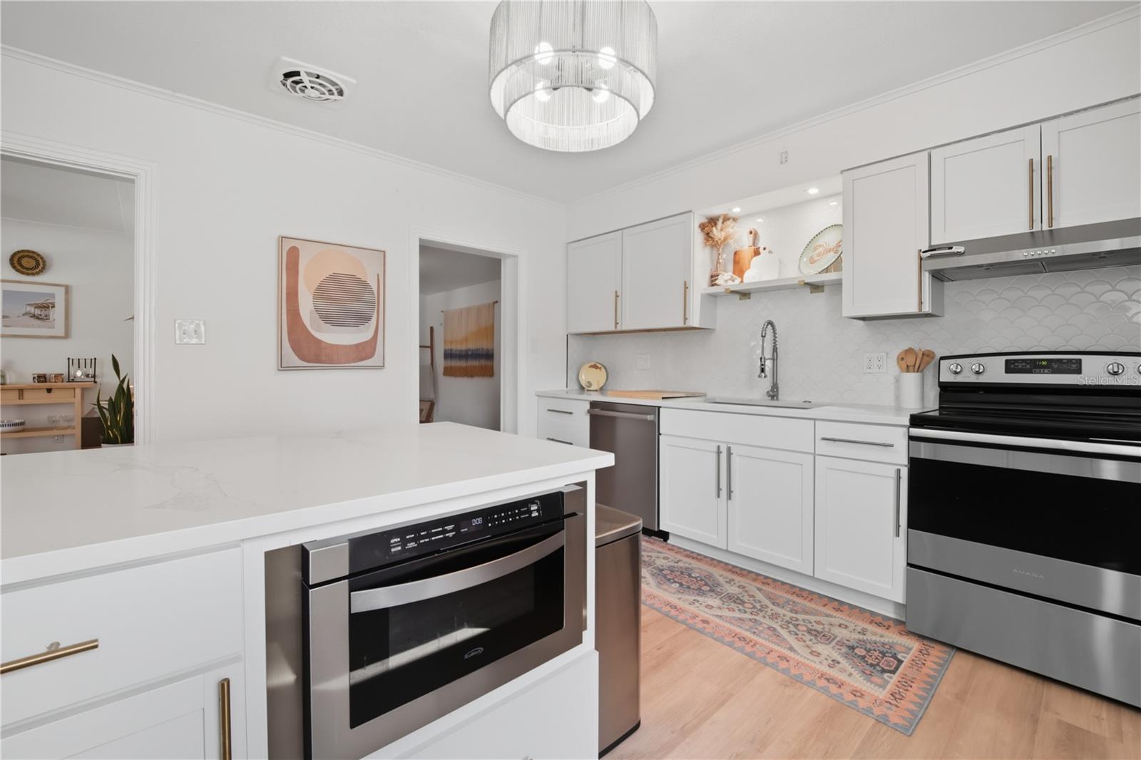 Image 14 of 40 For 1433 27th Avenue S