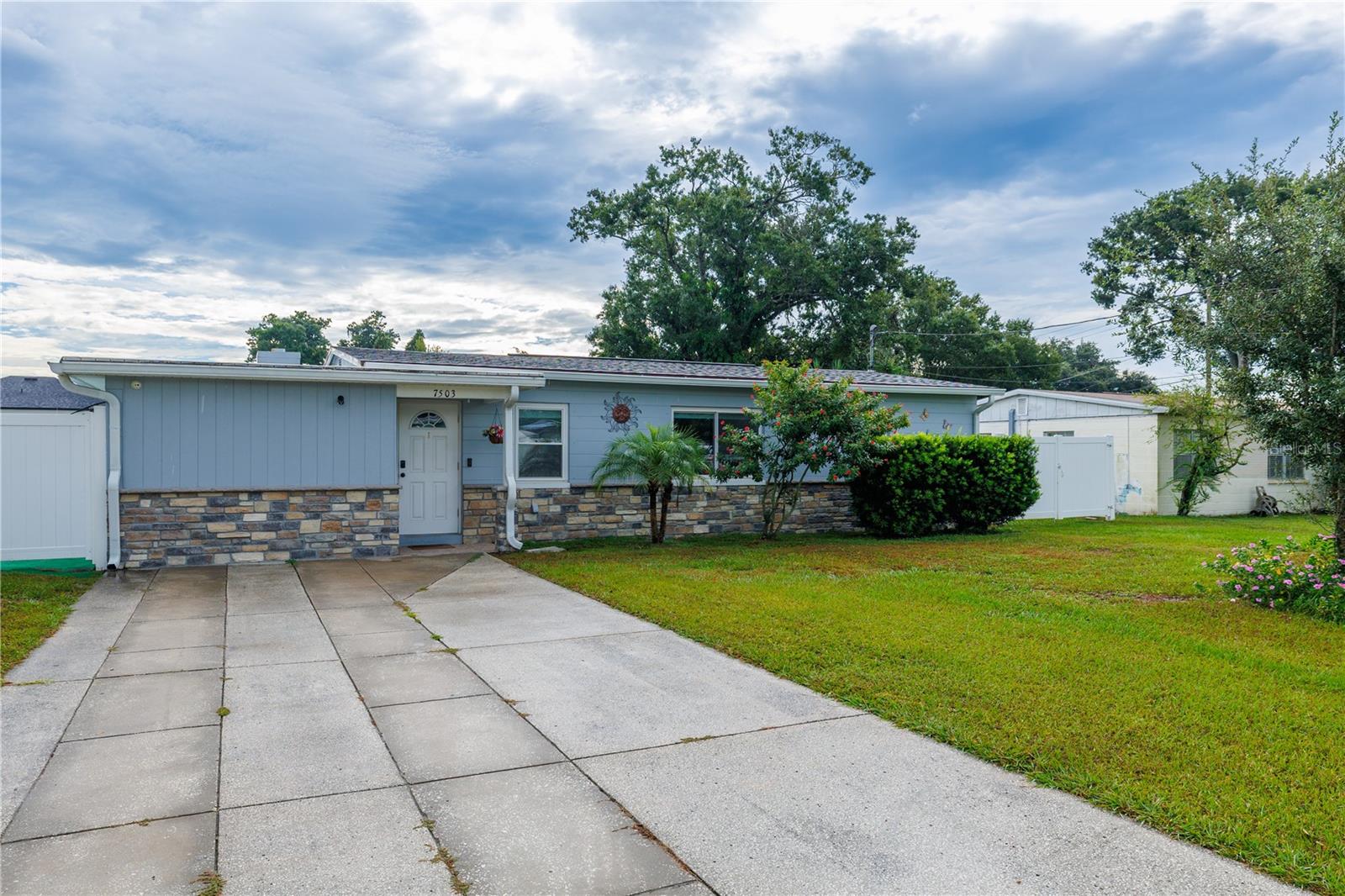 Details for 7503 Howard Avenue, TAMPA, FL 33604