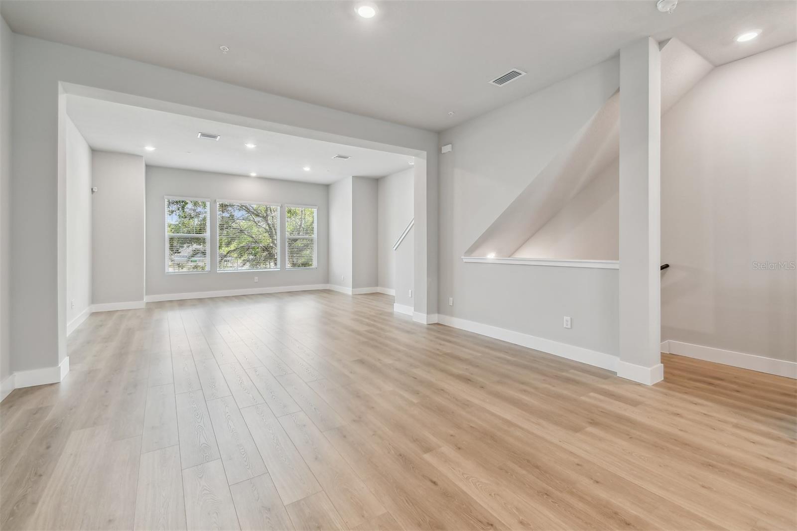 Image 14 of 20 For 3133 4th Terrace N