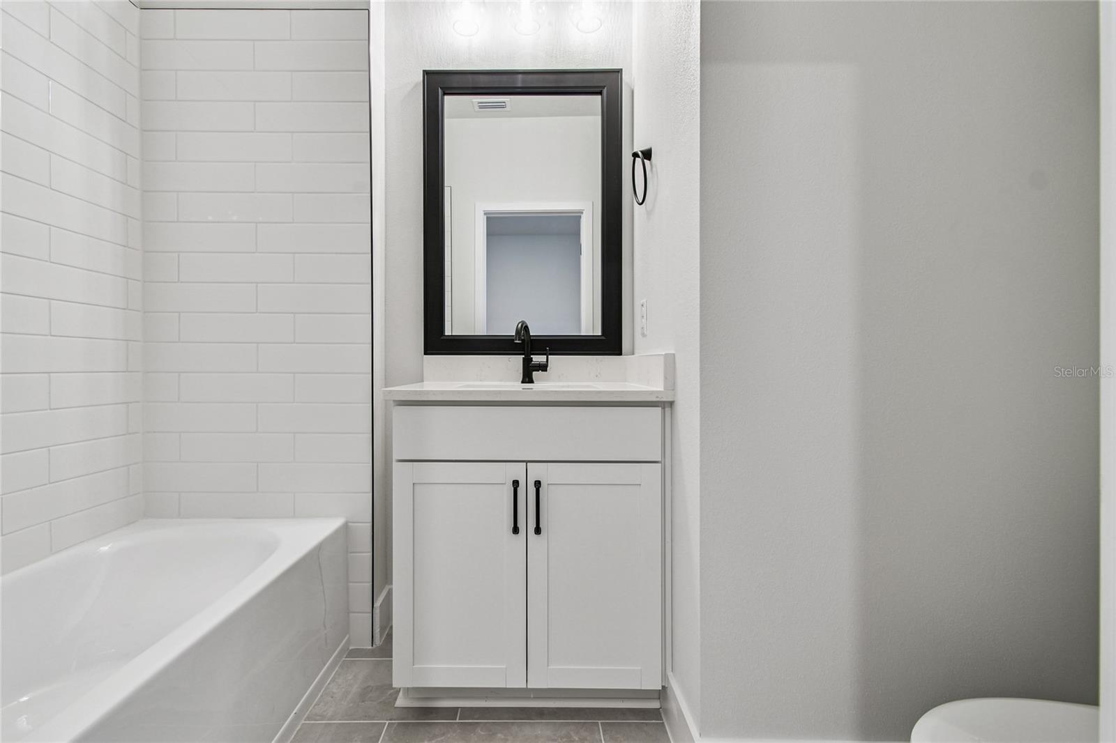 Image 29 of 44 For 3133 4th Terrace N