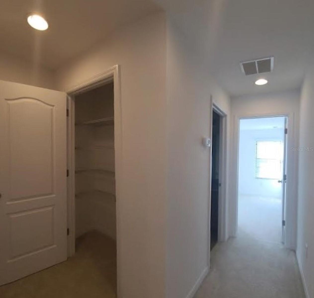 Image 18 of 50 For 1052 Ketzal Drive