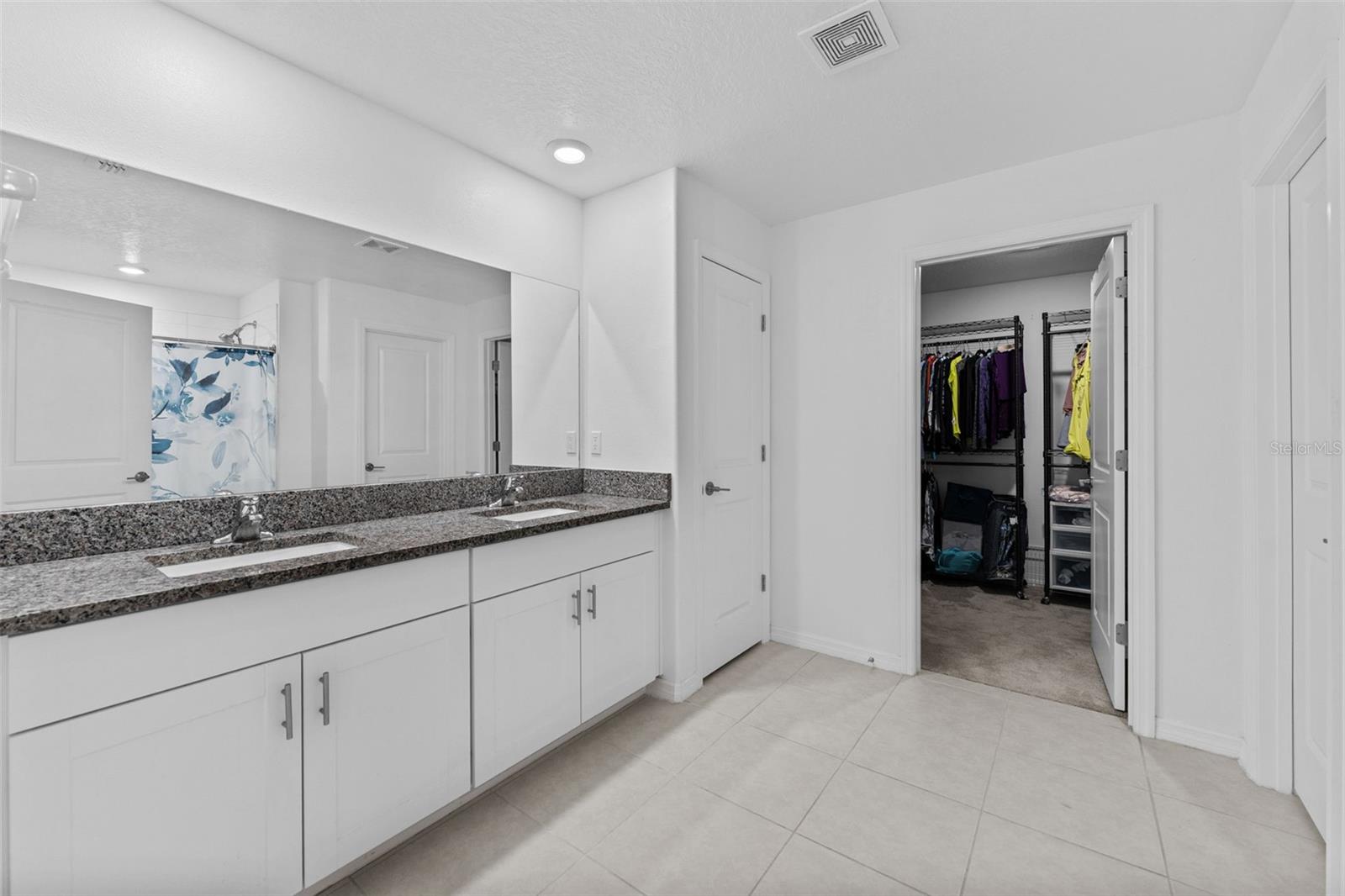 Image 16 of 43 For 6494 Beverly Hills Drive