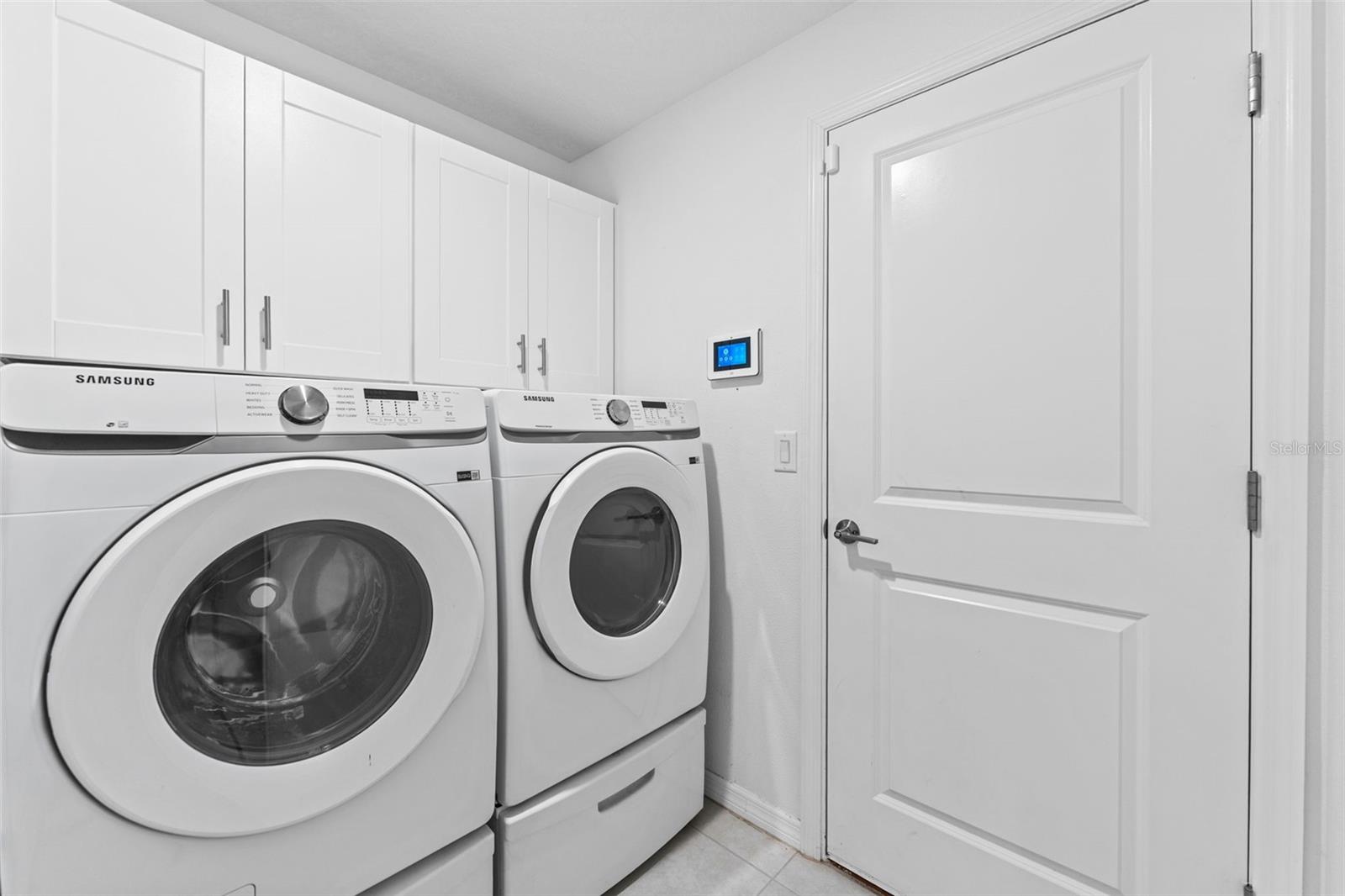 Image 26 of 43 For 6494 Beverly Hills Drive