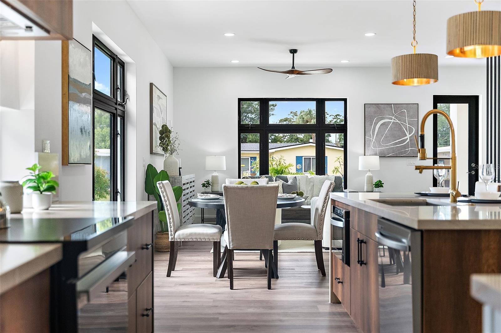 Image 16 of 44 For 5941 Mangrove Street N