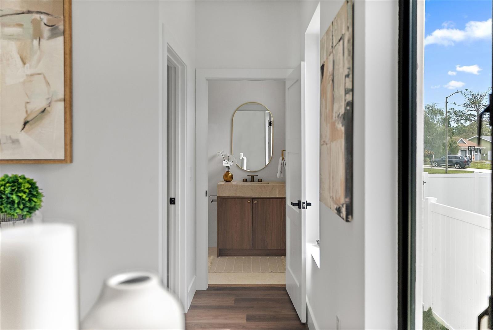 Image 22 of 44 For 5941 Mangrove Street N