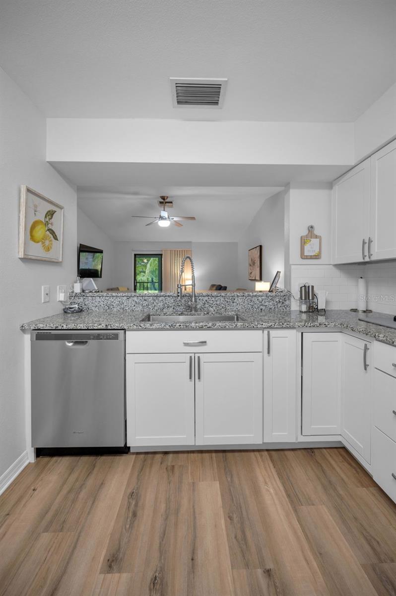 Image 13 of 99 For 1206 Pointe Alexis Drive