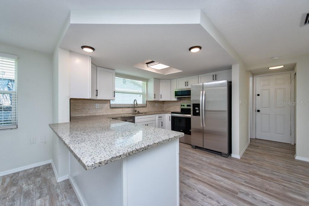 Image 9 of 42 For 9825 Aetna Lane
