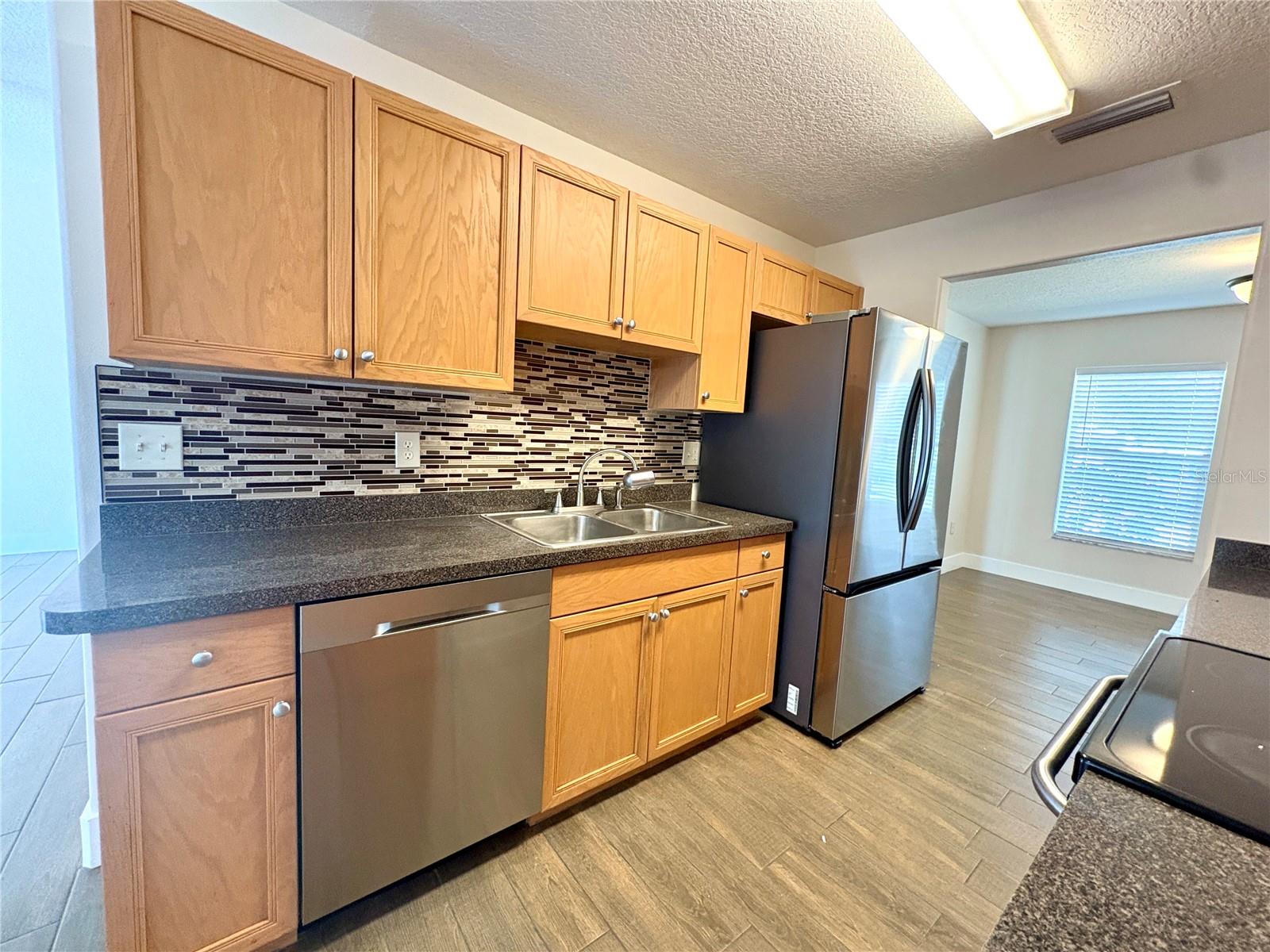 Image 6 of 21 For 2819 94th Street