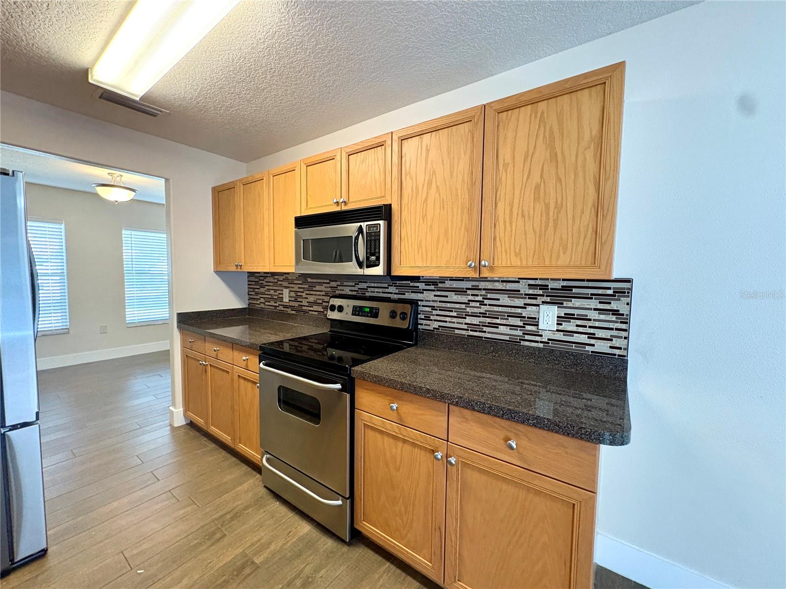 Image 7 of 21 For 2819 94th Street