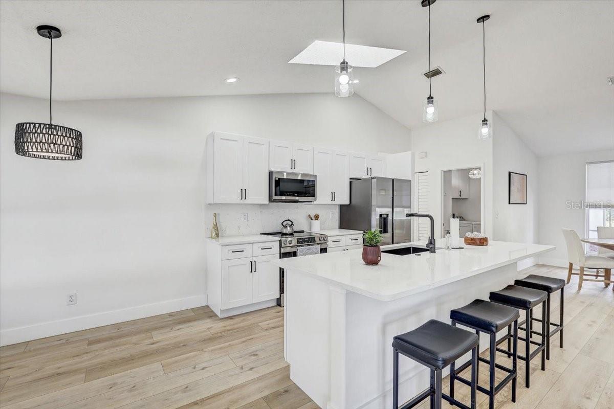 Image 11 of 58 For 6814 67th Street Circle E