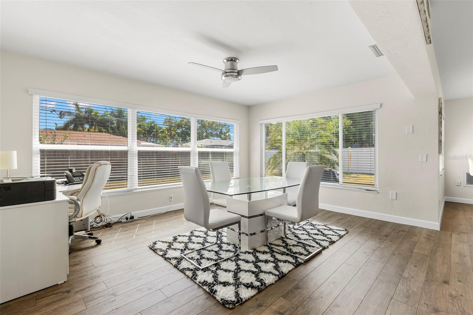 Image 14 of 39 For 2196 Indian Avenue S