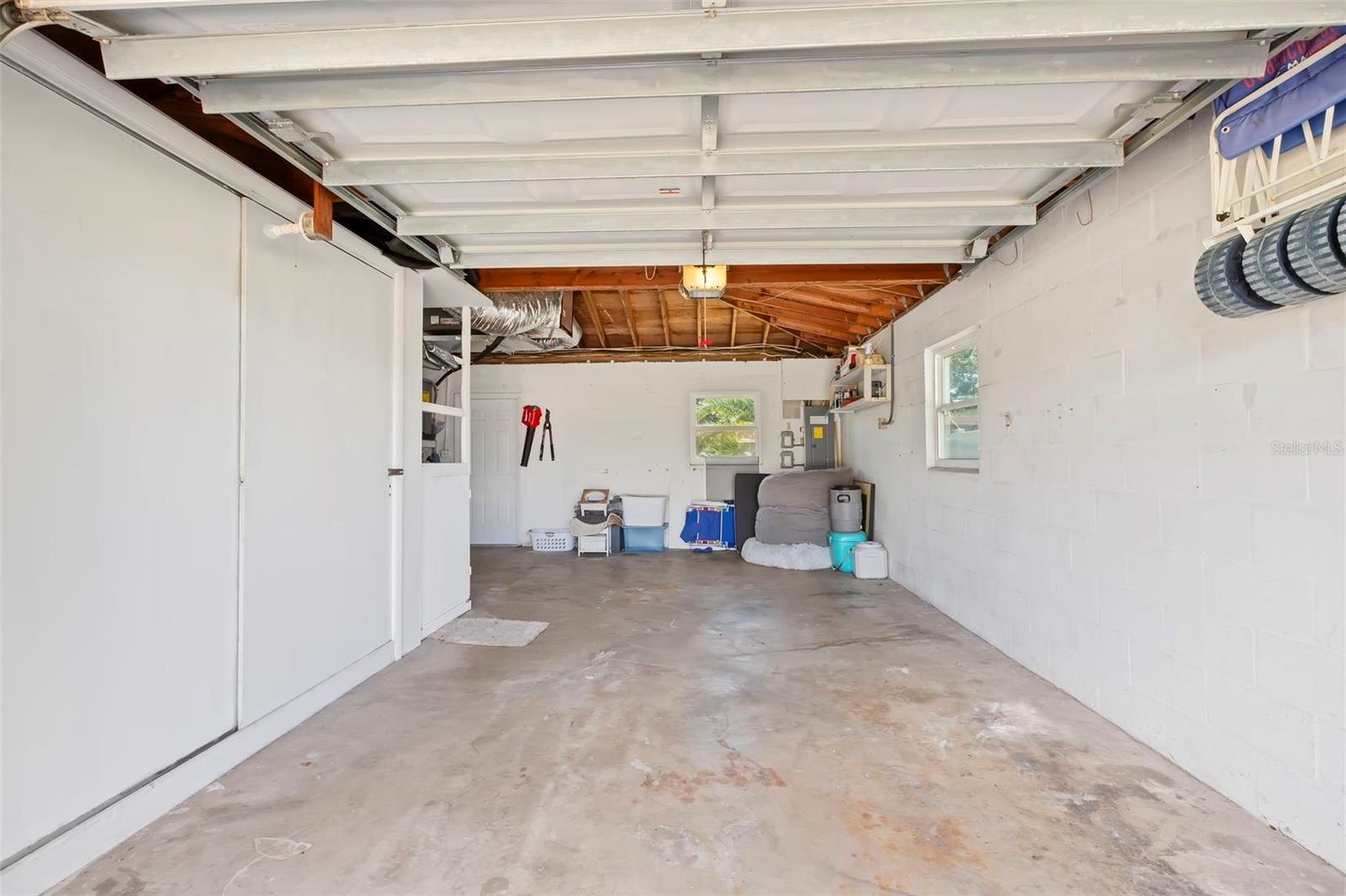 Image 29 of 39 For 2196 Indian Avenue S