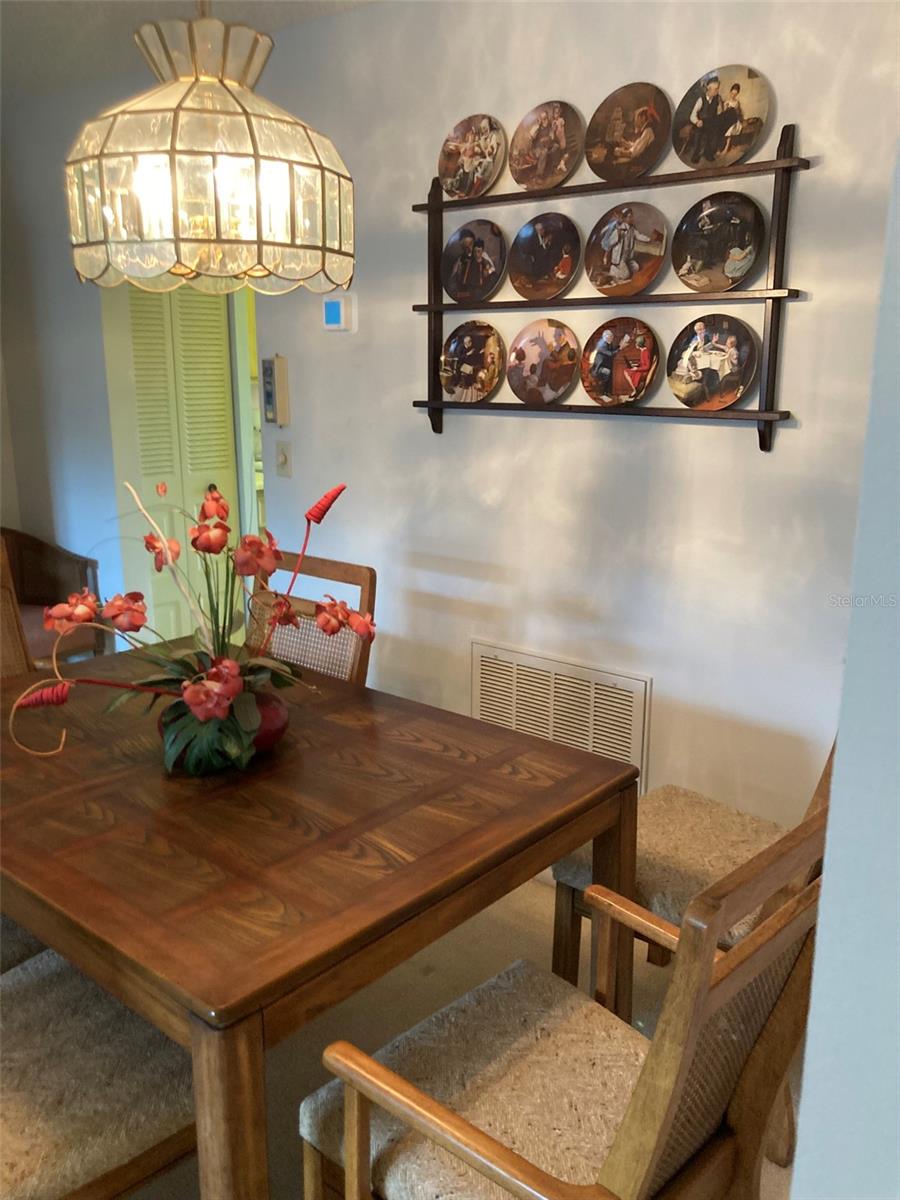 Image 25 of 50 For 8174 Terrace Garden Drive N 307