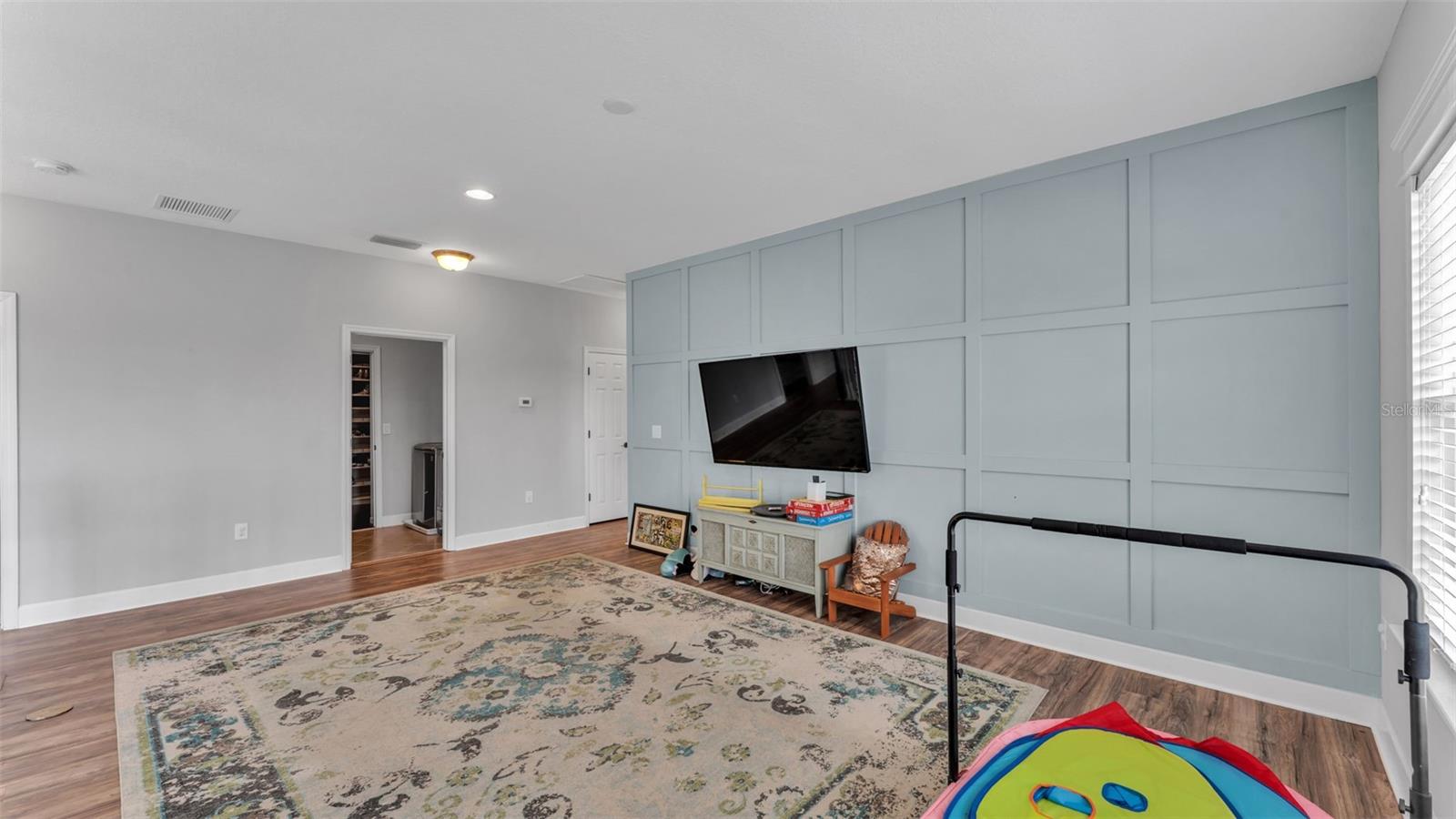 Image 33 of 89 For 11831 Cross Vine Drive