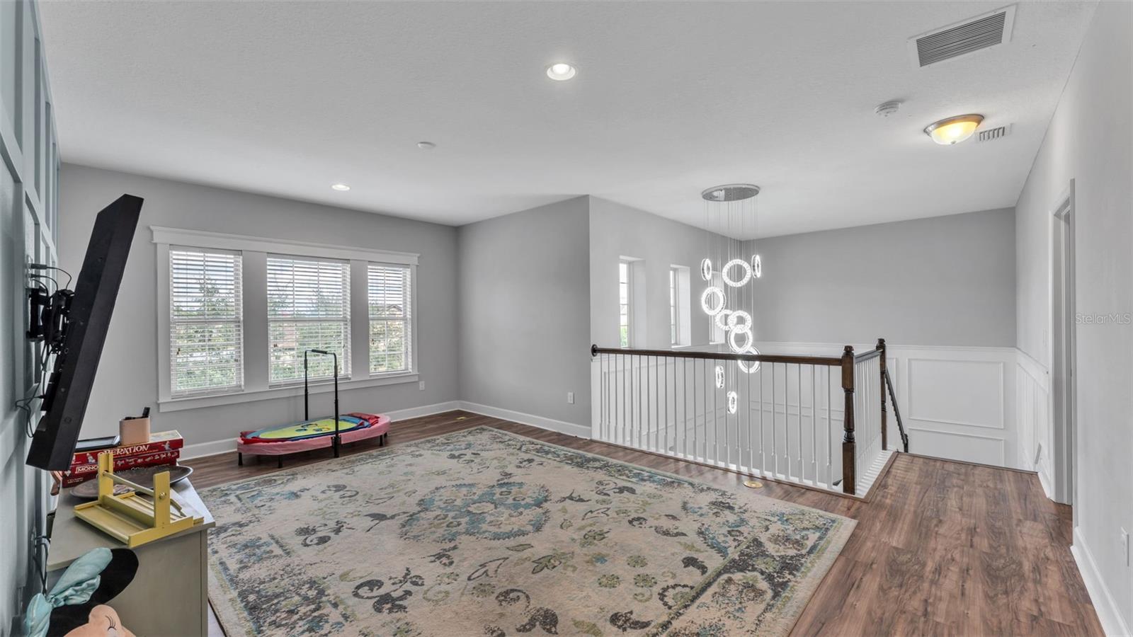 Image 34 of 89 For 11831 Cross Vine Drive
