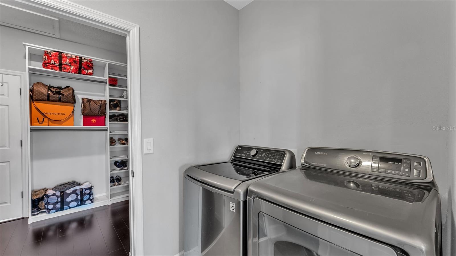 Image 37 of 89 For 11831 Cross Vine Drive
