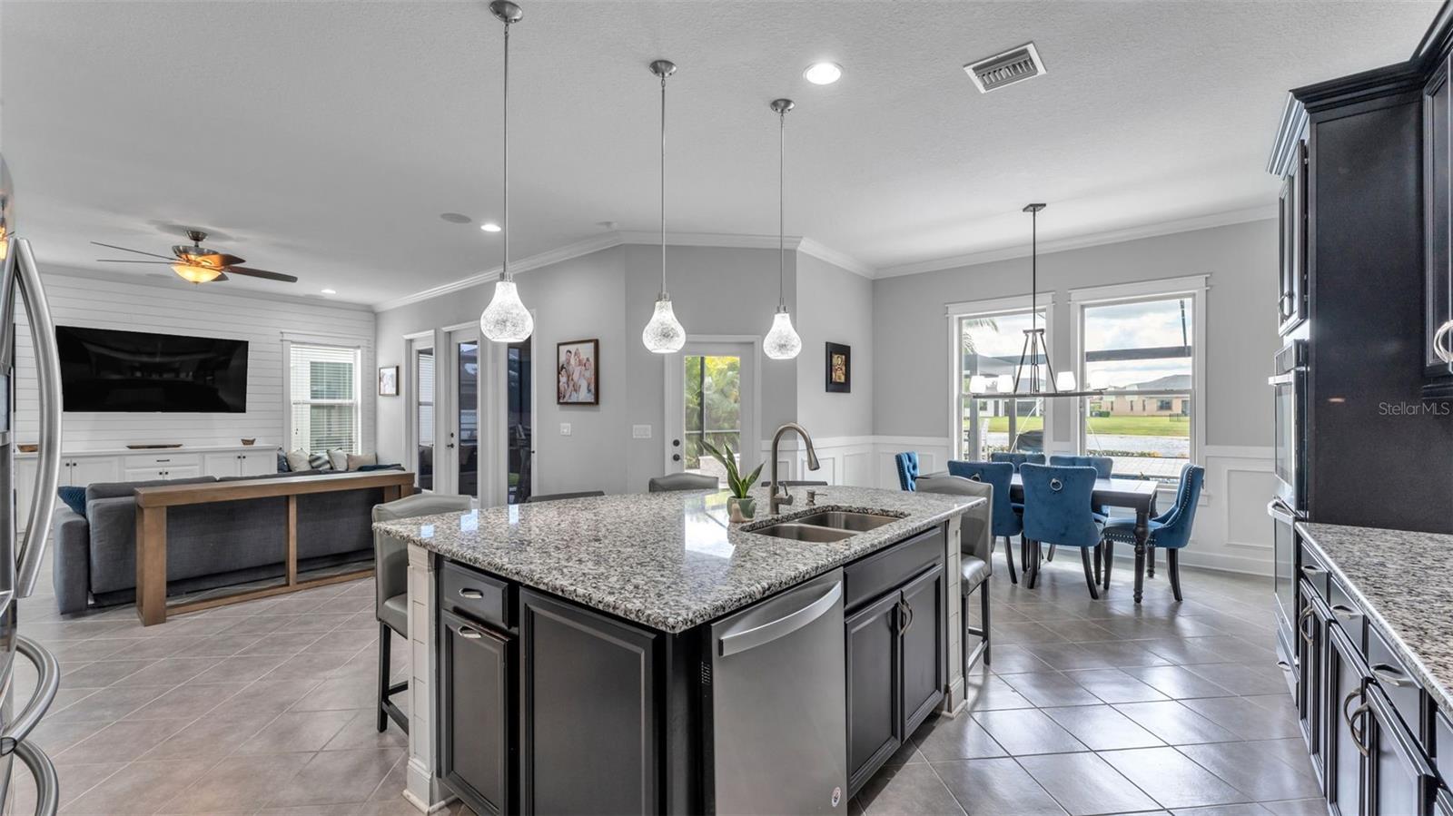 Image 4 of 89 For 11831 Cross Vine Drive