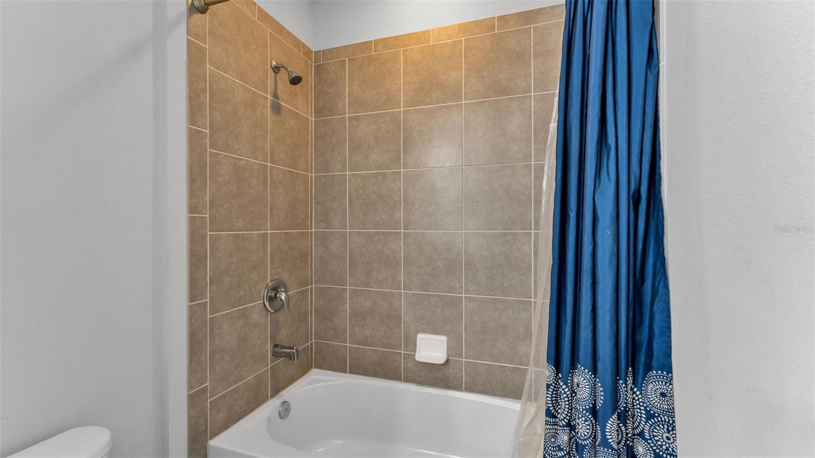 Image 42 of 89 For 11831 Cross Vine Drive