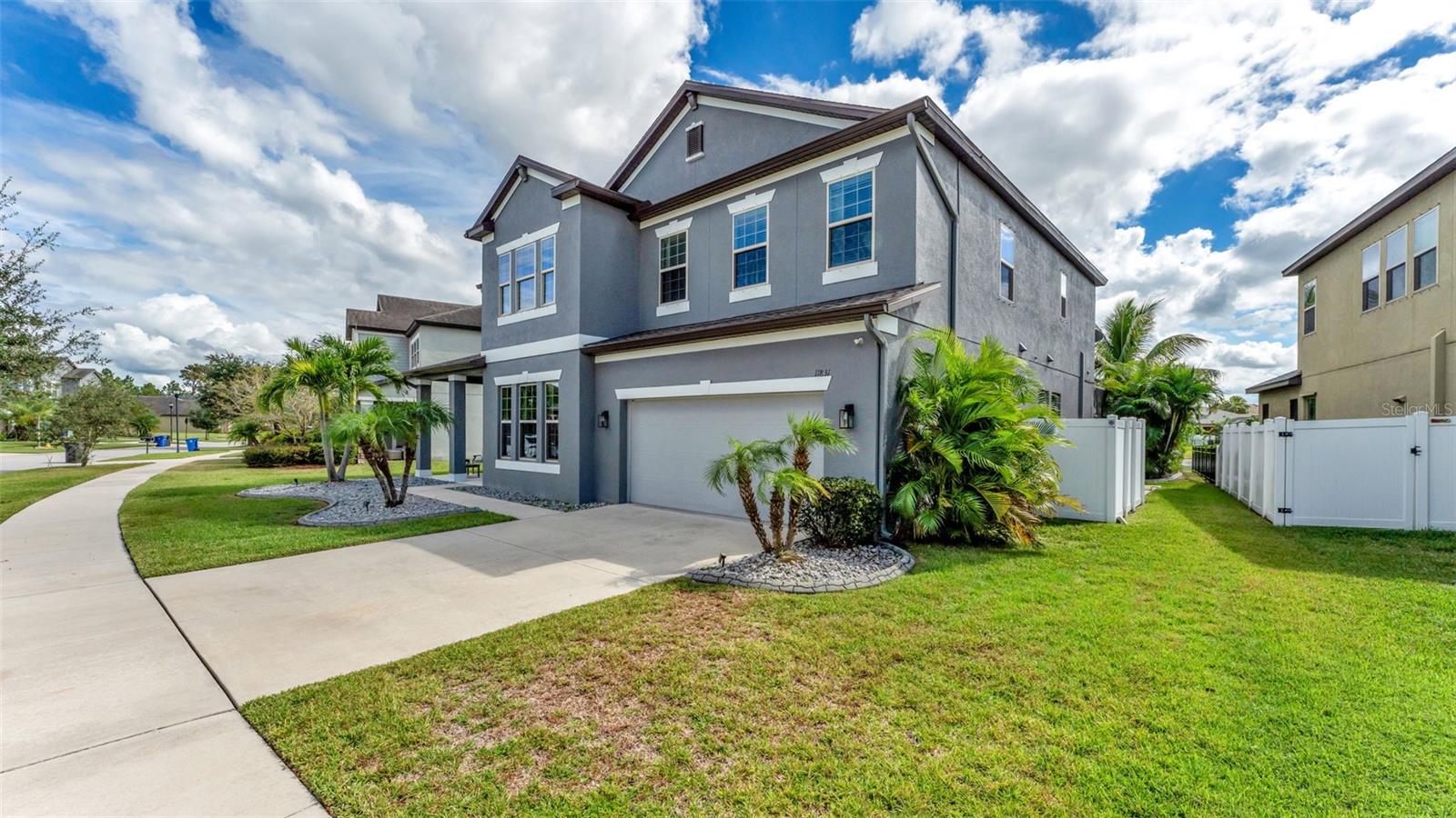 Image 70 of 89 For 11831 Cross Vine Drive