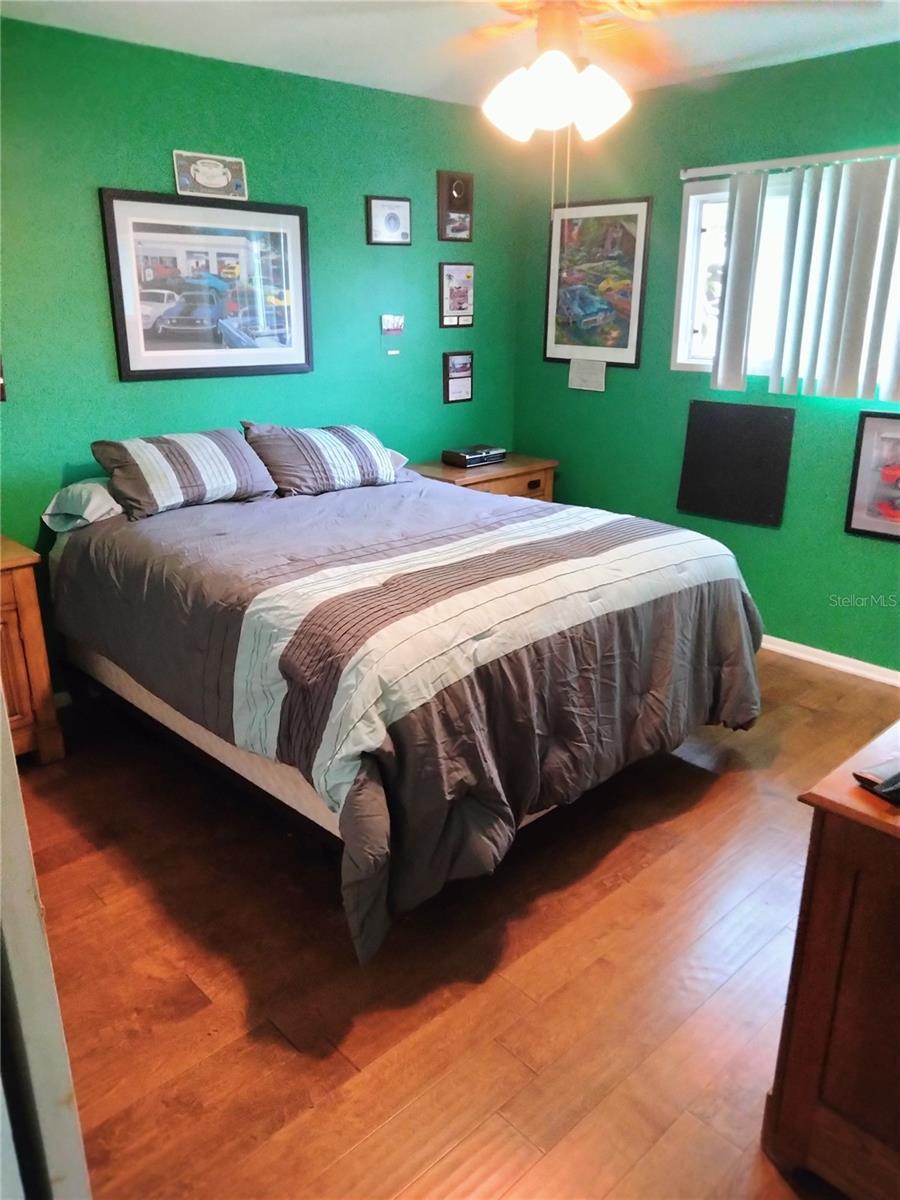 Image 9 of 26 For 2301 Fairlane Drive