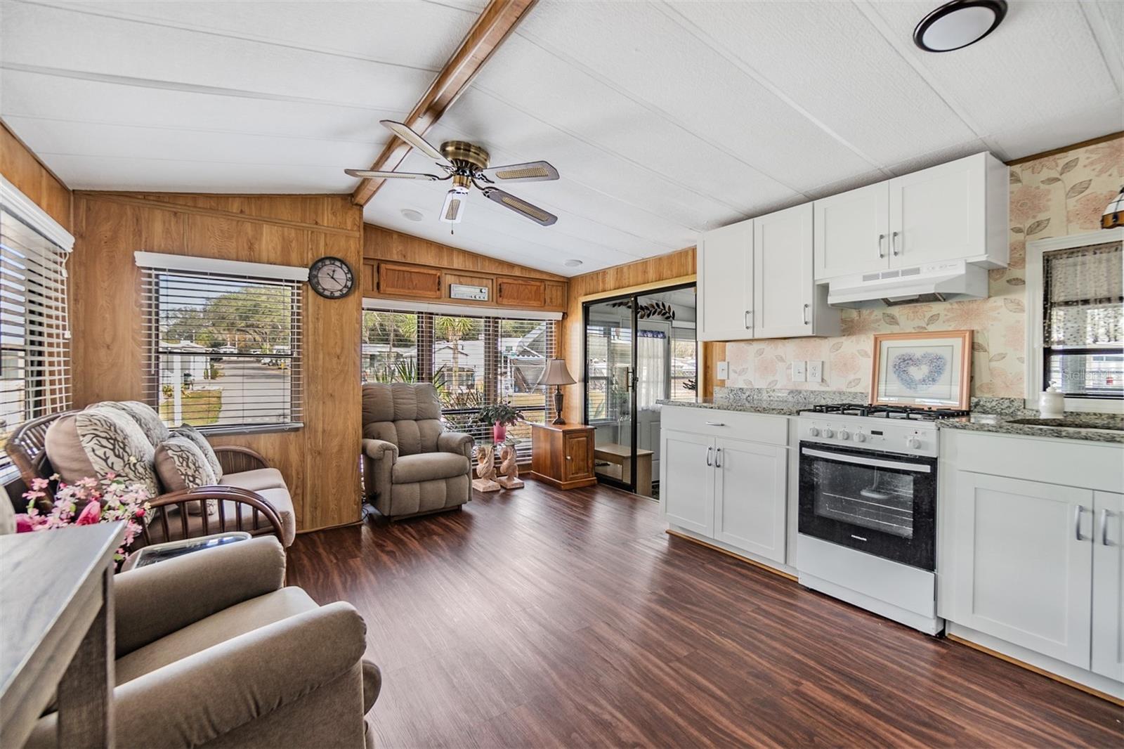 Image 9 of 29 For 39334 Maher Drive