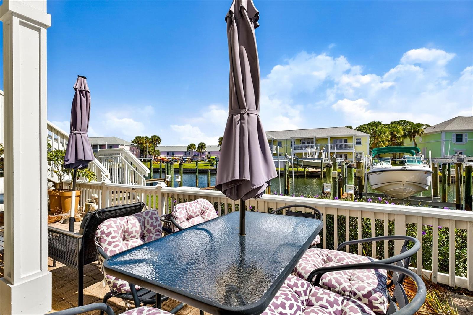 Image 31 of 37 For 5184 Beach Drive Se B