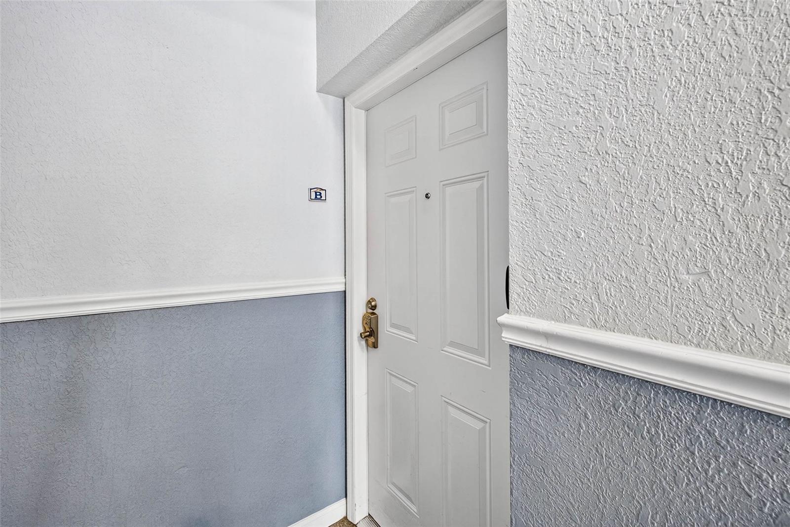 Image 4 of 37 For 5184 Beach Drive Se B