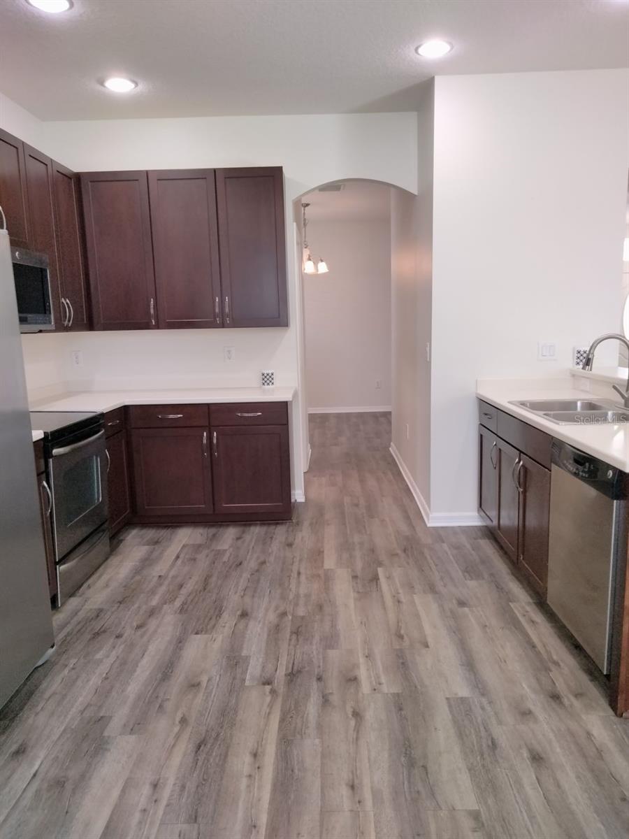 Image 10 of 31 For 1105 Windton Oak Drive