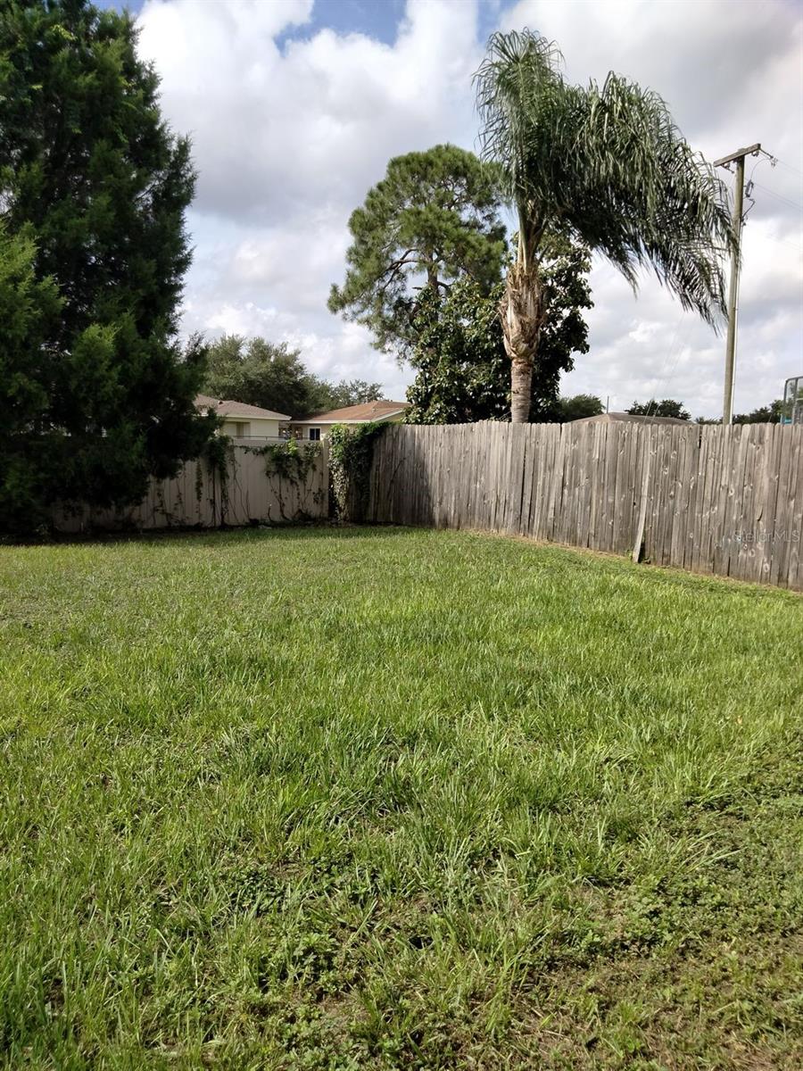 Image 31 of 31 For 1105 Windton Oak Drive